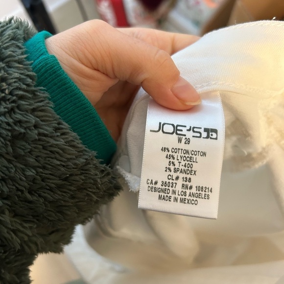 Nwt Joe’s White High Rise Flawless Raw Hem Skinny Ankle Jeans - Picture 4 of 7